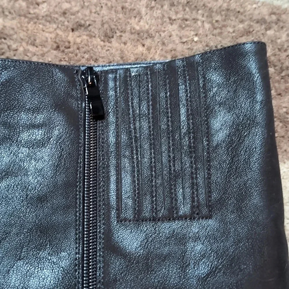 Eloquii Laurah Tall Knee High Block Heel Black Boots - Picture 4 of 10